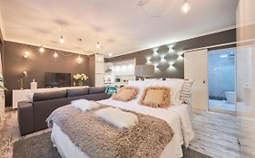 In Bed With Lisbon - Lux4You Taguspark